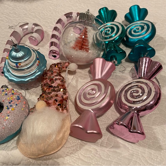 Pastel Christmas Ornaments - Picture 2 of 4